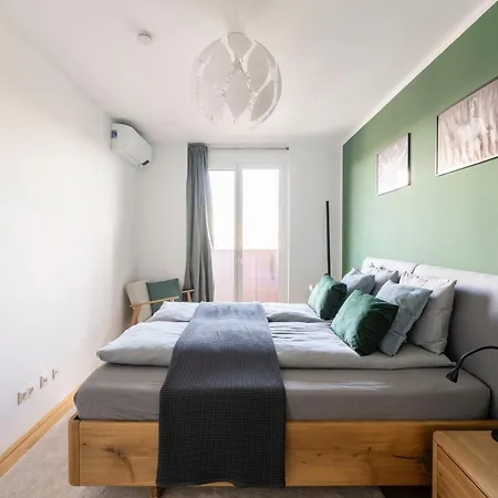 Edler Wohnraum Panoramablick 3 Sz Boxspringbetten, E-ladestation, Kaffeevollautomat, Klima, Lift, Terrasse & 2xtg Apartment *