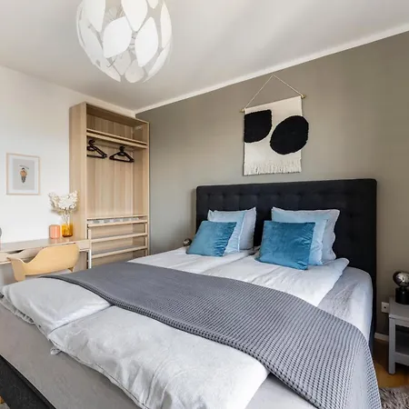 Edler Wohnraum Panoramablick 3 Sz Boxspringbetten, E-ladestation, Kaffeevollautomat, Klima, Lift, Terrasse & 2xtg