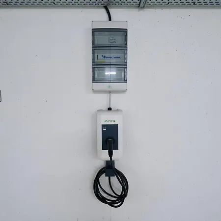 Edler Wohnraum Panoramablick 3 Sz Boxspringbetten, E-ladestation, Kaffeevollautomat, Klima, Lift, Terrasse & 2xtg