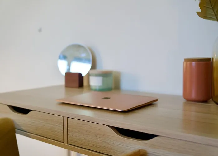 Edler Wohnraum Panoramablick 3 Sz Boxspringbetten, E-ladestation, Kaffeevollautomat, Klima, Lift, Terrasse & 2xtg Daire