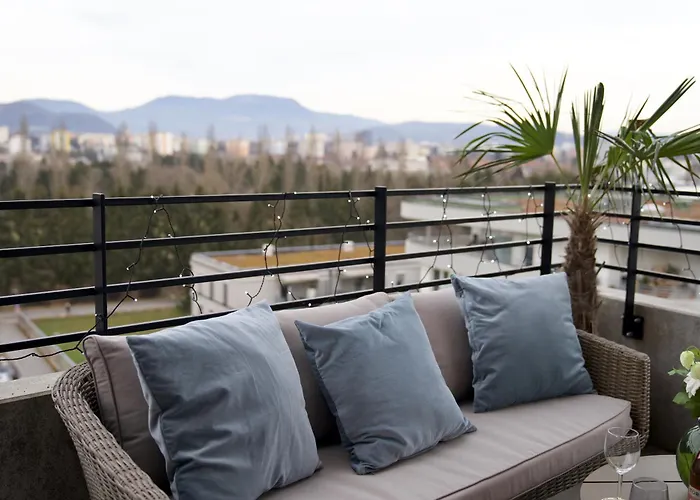 아파트 Edler Wohnraum Panoramablick 3 Sz Boxspringbetten, E-ladestation, Kaffeevollautomat, Klima, Lift, Terrasse & 2xtg 그라츠